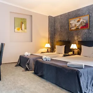 Marlyn Hotel Tbilisi